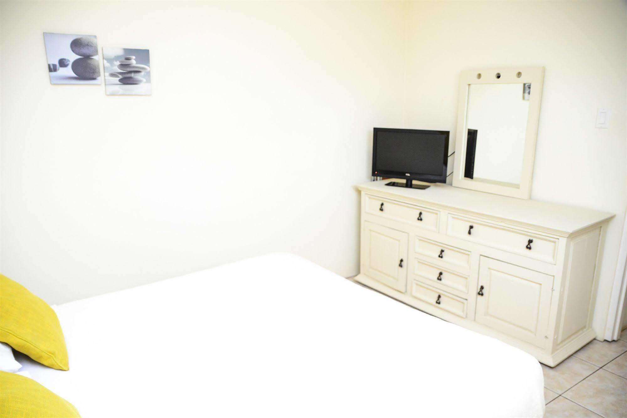 Aruba Tropic Apartments Ноорд Екстериор снимка